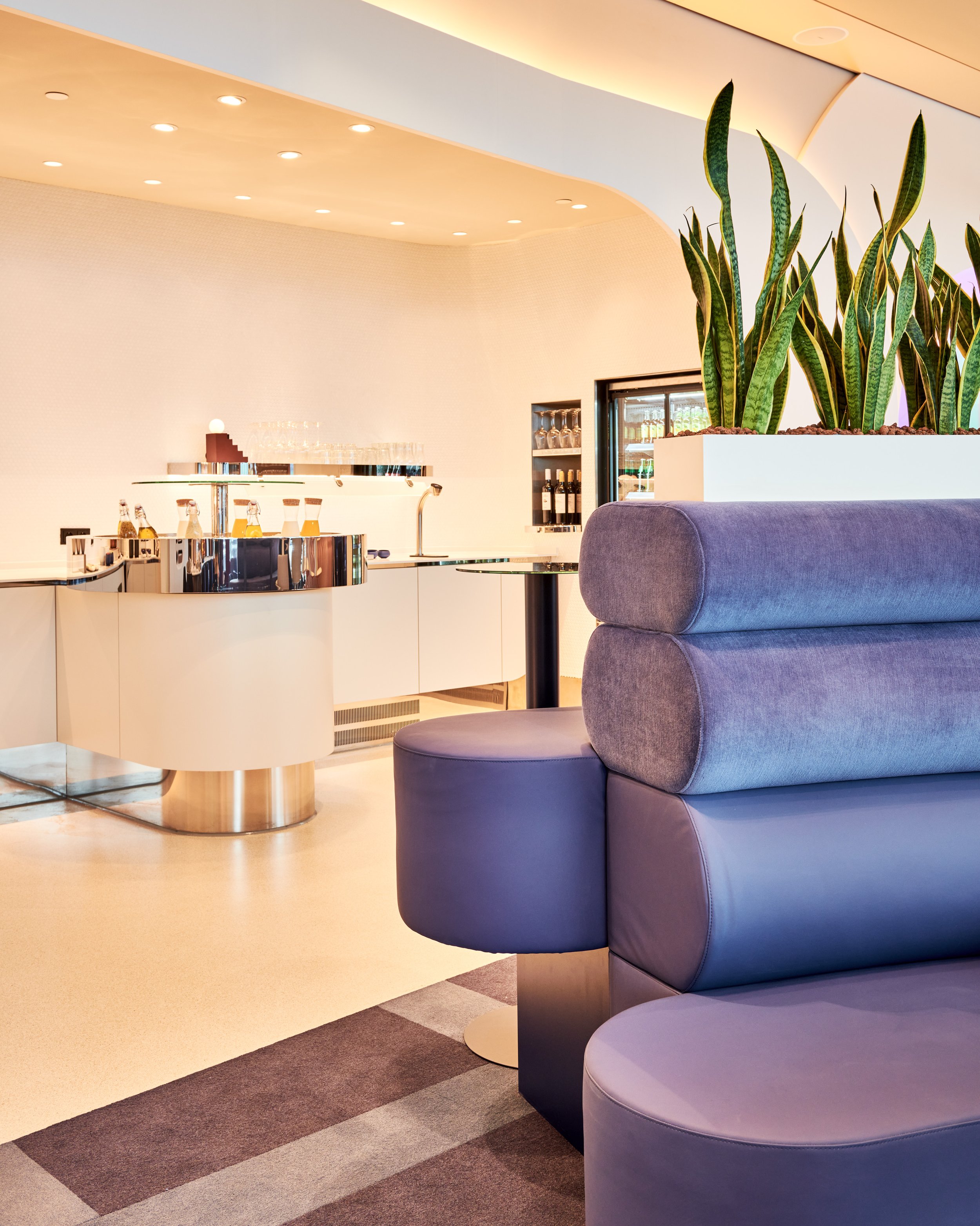 oneworld Schiphol_013.jpg