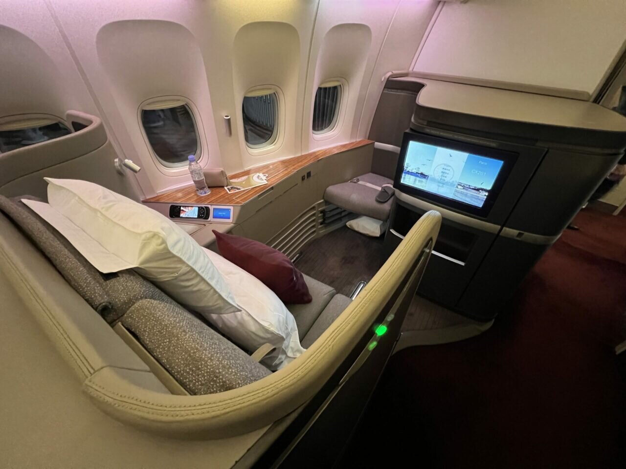 The Ultimate Upgrade? Cathay Pacific’s Business Class with a First Class&nbsp;Twist!