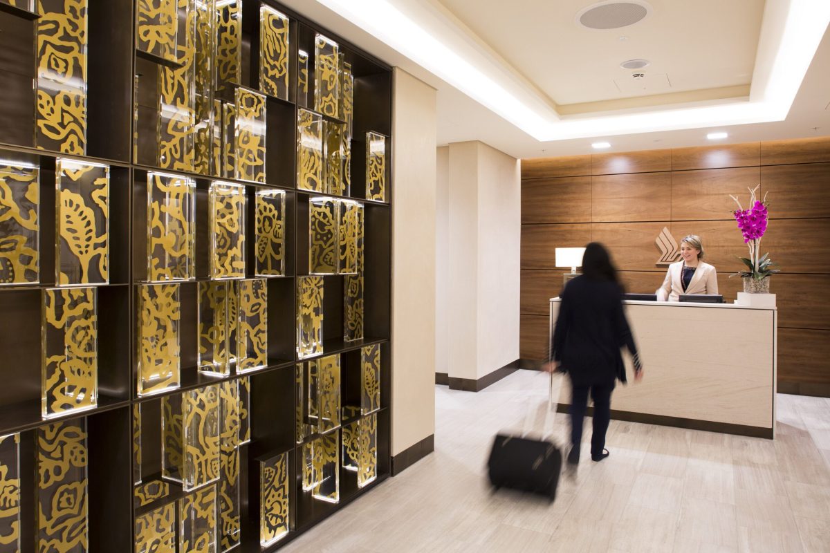 Normality returns? The reopening of airline lounges